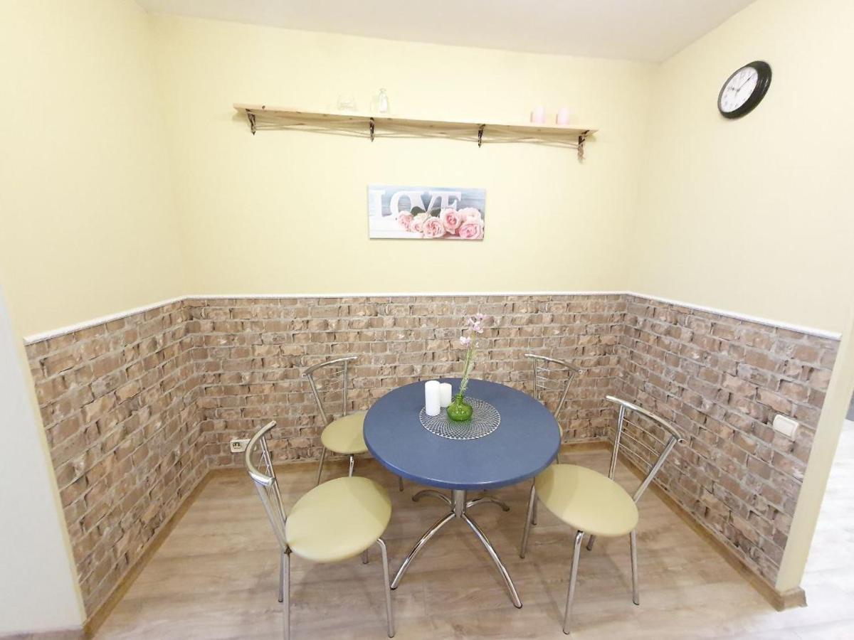 Inn Home Apartments-Olimpiysky Stadium Area Киев Екстериор снимка