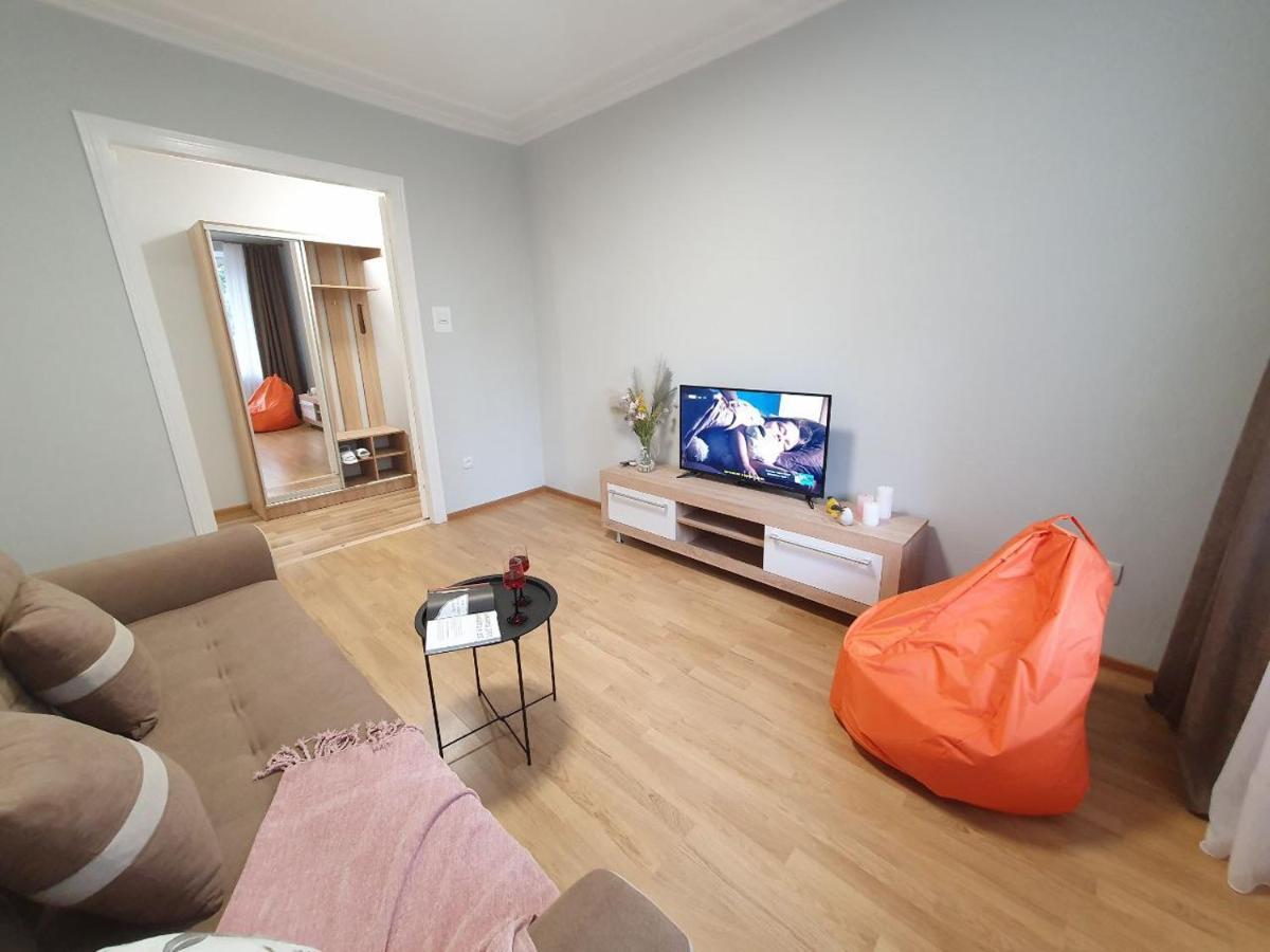 Inn Home Apartments-Olimpiysky Stadium Area Киев Екстериор снимка