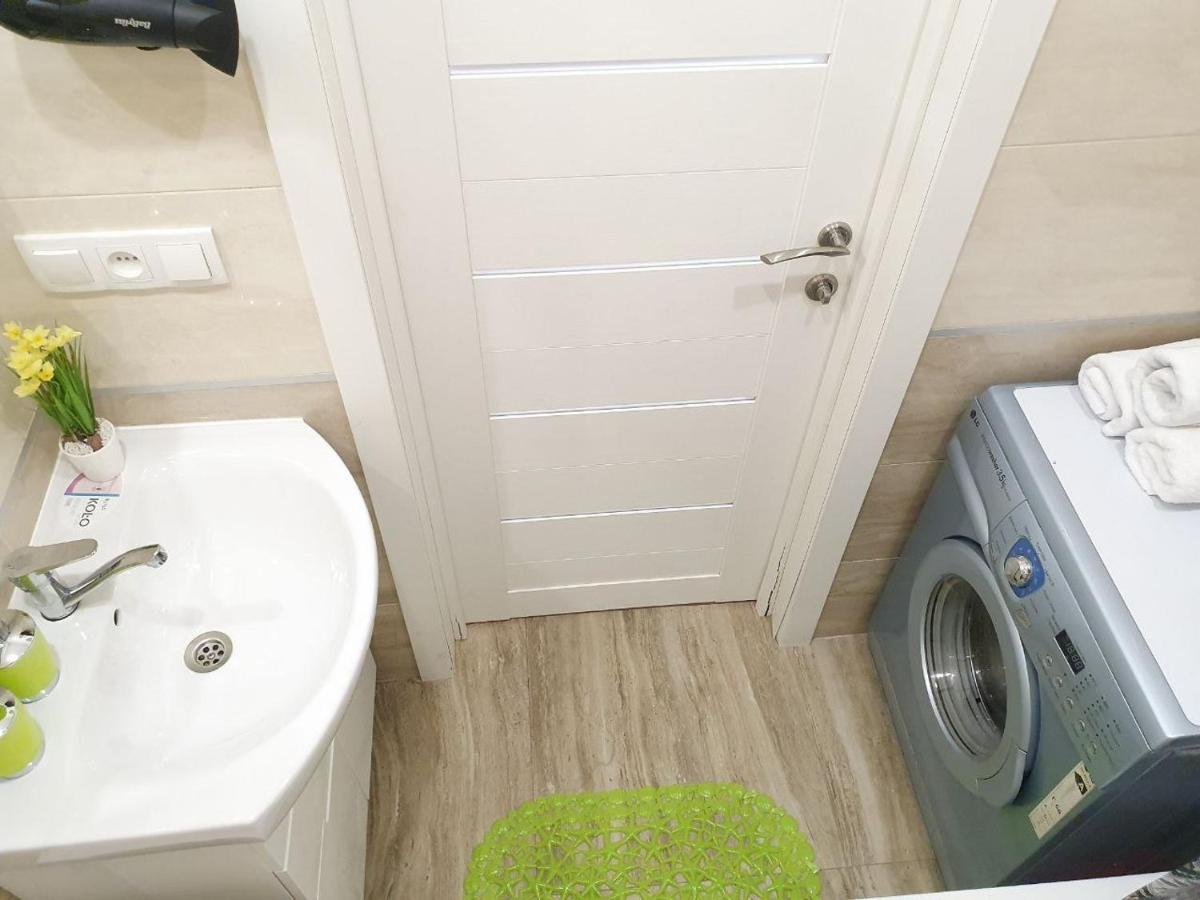 Inn Home Apartments-Olimpiysky Stadium Area Киев Екстериор снимка